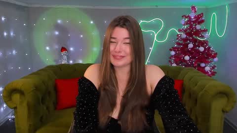 Ari online show from 12.22.24