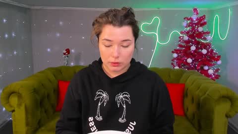 Ari online show from 12.28.24