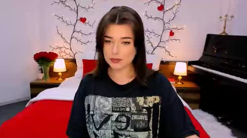 Ari online show from 09.19.25