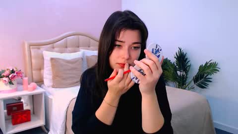 Ari online show from 11.22.25