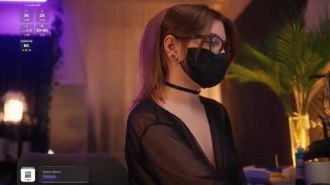 Arina online show from 11.19.25