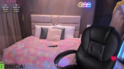 Ari  online show from 04.14.26