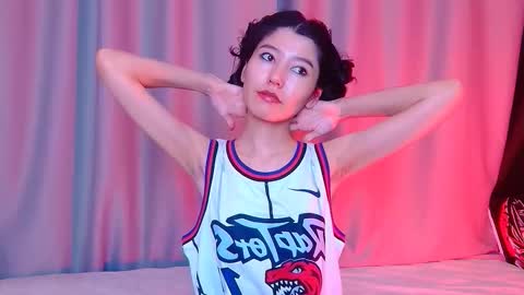 Snapshot of arinsun chatting on 11.03.25 haitani online show from 11.03.25