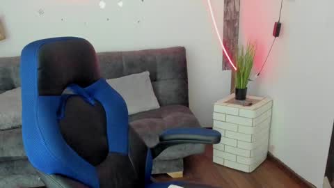 Snapshot of arisha_katy1 chatting on 02.02.25 arisha_katy1 online show from 02.02.25