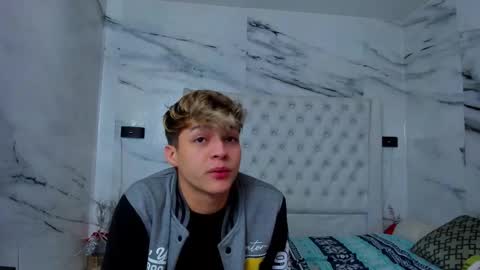 Snapshot of arissha_lee chatting on 11.16.25 celina online show from 11.16.25