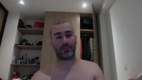 Snapshot of aristi11 chatting on 11.06.25 aristi11 online show from 11.06.25