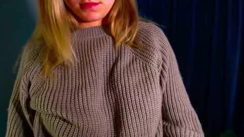 Snapshot of arlana_klart chatting on 09.20.25 Arlana online show from 09.20.25