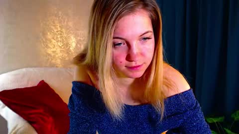 Snapshot of arlana_klart chatting on 11.06.25 Arlana online show from 11.06.25