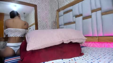 Snapshot of arleth_1 chatting on 11.16.25 Arleth online show from 11.16.25