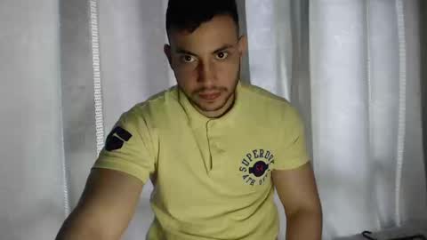 Snapshot of armando_2002 chatting on 09.19.25 ARMANDO online show from 09.19.25