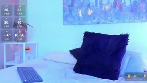 Snapshot of arminjones1 chatting on 11.25.25 online show from 11.25.25