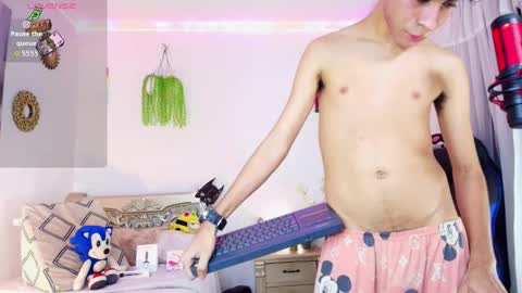 Snapshot of armondx_parkr chatting on 03.29.26 armond online show from 03.29.26