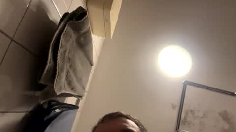 Snapshot of armyskater32 chatting on 01.17.26 armyskater32 online show from 01.17.26