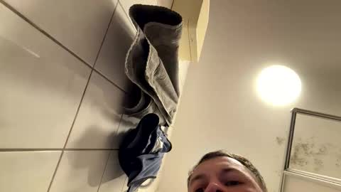 Snapshot of armyskater32 chatting on 03.02.26 armyskater32 online show from 03.02.26