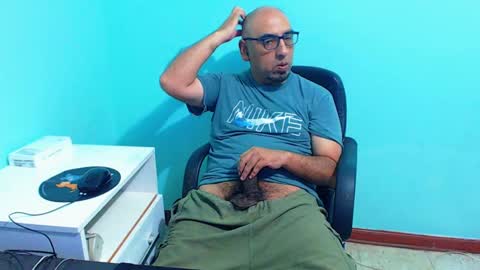 arnelux72 online show from 03.04.25