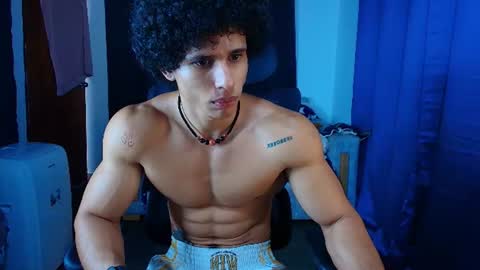 Snapshot of arnold_black69 chatting on 07.13.26 arnold black online show from 07.13.26