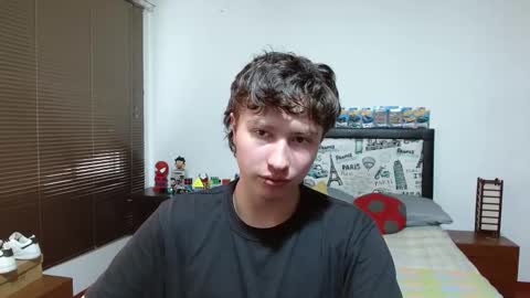 Snapshot of aron_miller18 chatting on 01.27.25 Aaron online show from 01.27.25