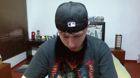 Snapshot of aron_miller18 chatting on 01.31.25 Aaron online show from 01.31.25