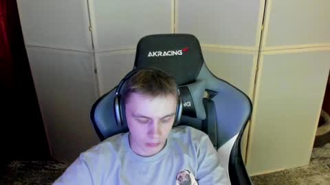 biggest penis  online show from 12.04.24