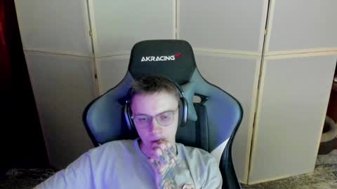 biggest penis  online show from 12.04.24