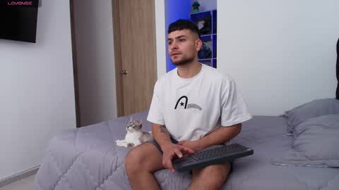 Aron Santoro online show from 03.09.26