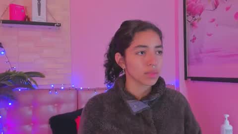 Snapshot of aronandmoli chatting on 05.21.26 aronandmoli online show from 05.21.26