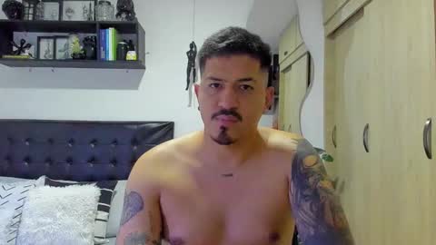 ARON  Independent model  online show from 02.28.26