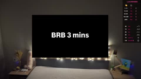 Snapshot of aronyou_win chatting on 01.24.25 Aron and Phil solo online show from 01.24.25