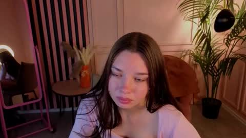 Ariela online show from 11.28.25