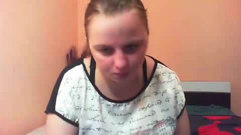 Snapshot of arriana98 chatting on 02.22.25 Arriana online show from 02.22.25