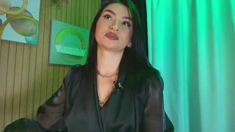    online show from 11.05.25