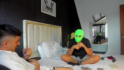 Snapshot of arsenal__ chatting on 01.08.25 alex online show from 01.08.25