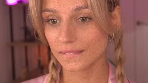 Arti  Next Streams -  online show from 02.15.25