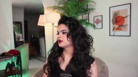 Chloe  online show from 01.26.25