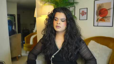 Chloe  online show from 02.19.25