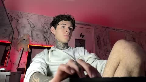   online show from 02.11.25