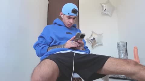   online show from 09.12.25