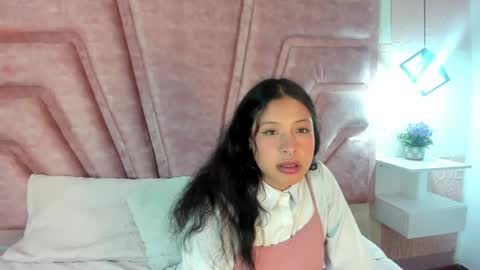 Snapshot of artemis_57 chatting on 05.12.26 Artemis online show from 05.12.26