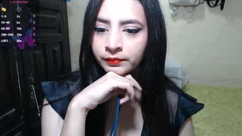 Snapshot of artemisacl chatting on 11.24.25 Artemisa Cl online show from 11.24.25