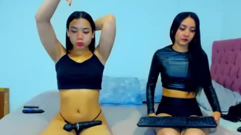 Artemisxvenuss online show from 11.04.25