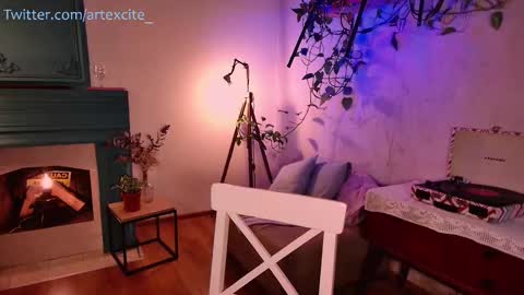 Lina online show from 02.25.25