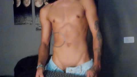 Snapshot of arthur_hunter chatting on 01.22.25 I AM HERE online show from 01.22.25