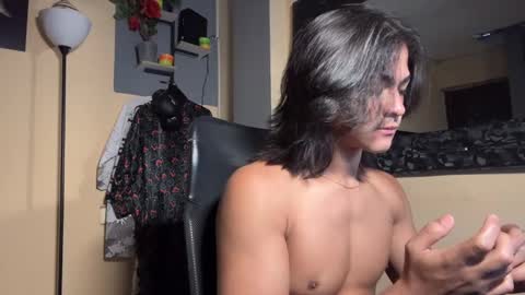 Snapshot of arthur_hunter chatting on 09.29.25 I AM HERE online show from 09.29.25