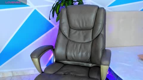 Snapshot of arthurcox_ chatting on 09.22.25 arthurcox_ online show from 09.22.25