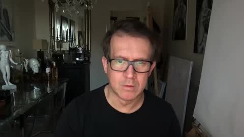 Snapshot of artisterotic chatting on 12.08.24 artisterotic online show from 12.08.24