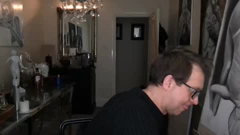 Snapshot of artisterotic chatting on 12.11.24 artisterotic online show from 12.11.24