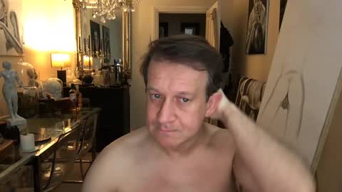 Snapshot of artisterotic chatting on 12.15.24 artisterotic online show from 12.15.24