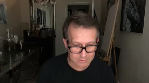 Snapshot of artisterotic chatting on 01.27.25 artisterotic online show from 01.27.25