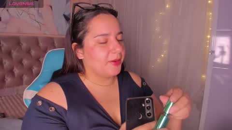 artmisa0519 online show from 11.27.25