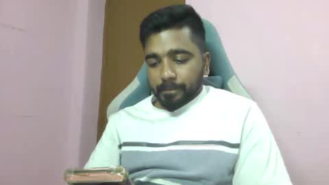 arunaru447 online show from 12.22.25